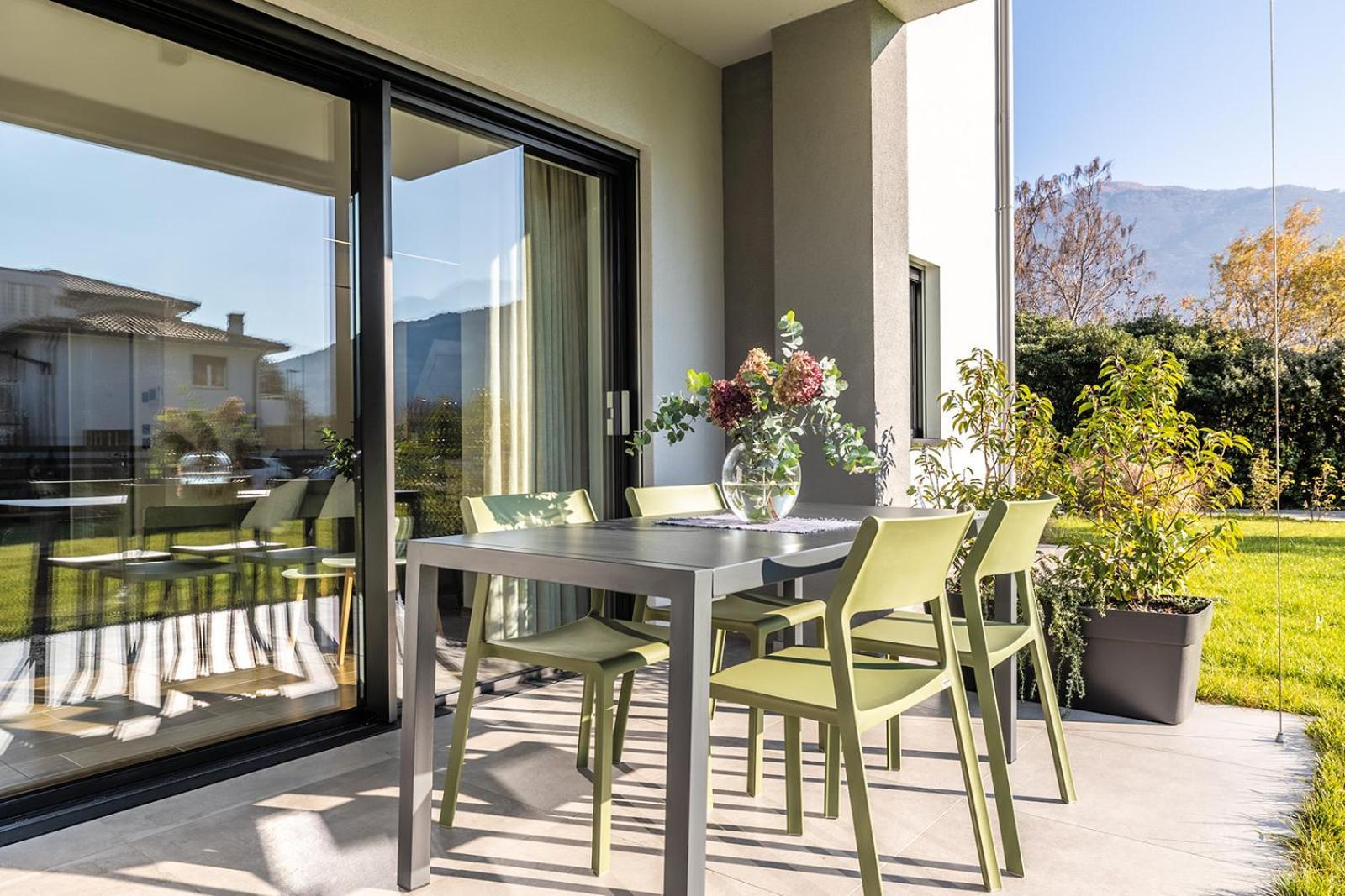 Appartement Elvy Garda Living Garden à Riva del Garda Extérieur photo